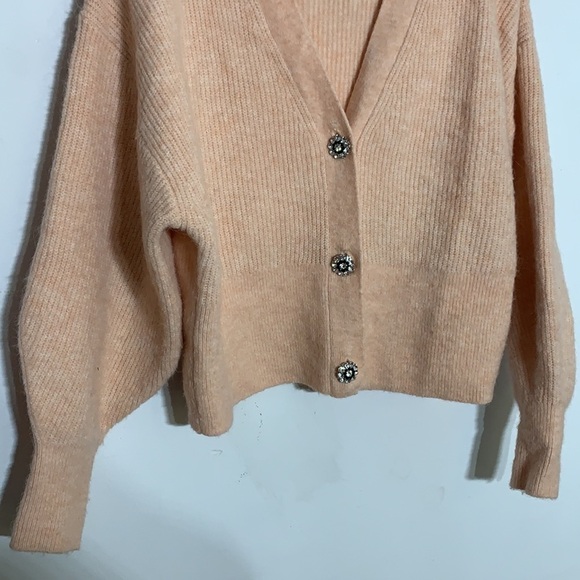 H&M sparkle button boxy cardigan light apricot women’s small v neck euc - Picture 6 of 9